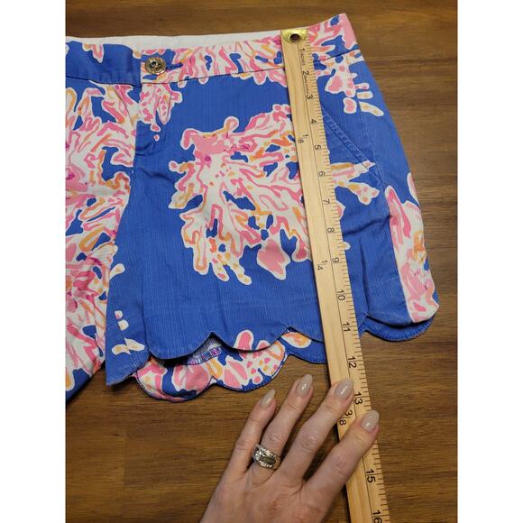 Lilly Pulitzer Buttercup Shorts Sz 0 “It’s Eelectric” Blue Print EUC Preppy Chic - Picture 8 of 10